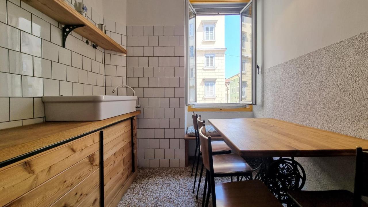 Handcrafted Design Триест Экстерьер фото